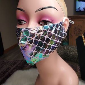 Irredecent scale style mask new